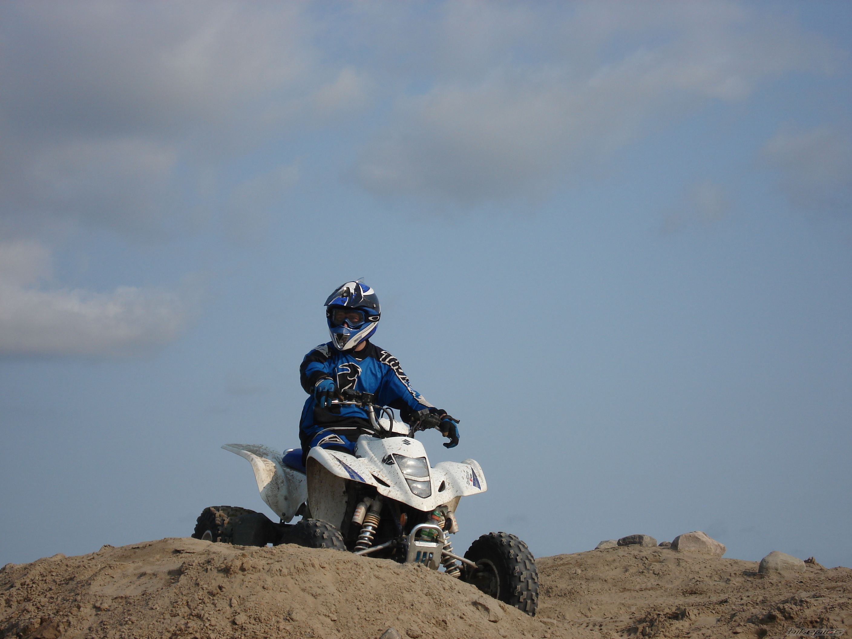 Bike Photo 680600
