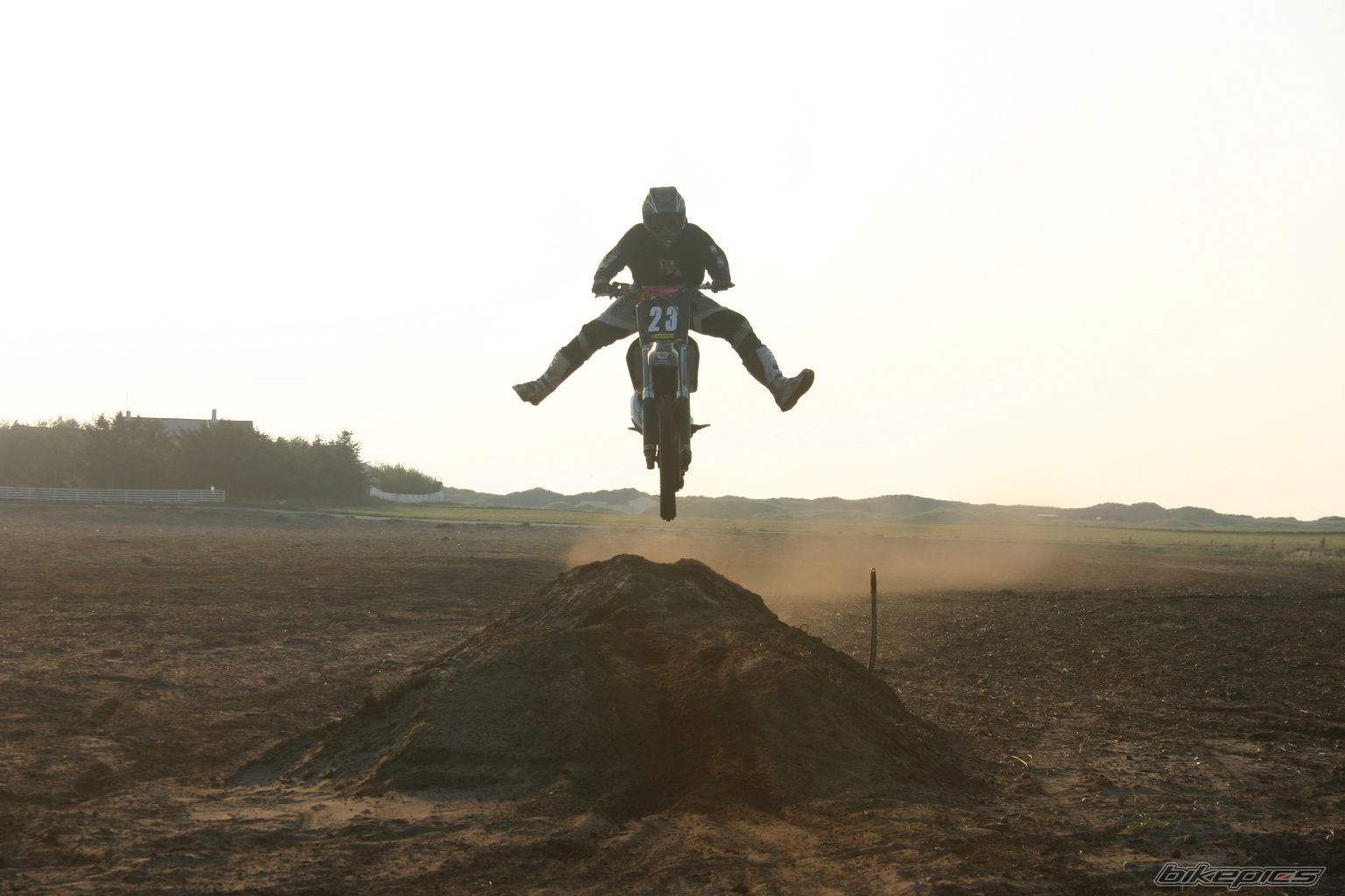 Bike Photo 680709