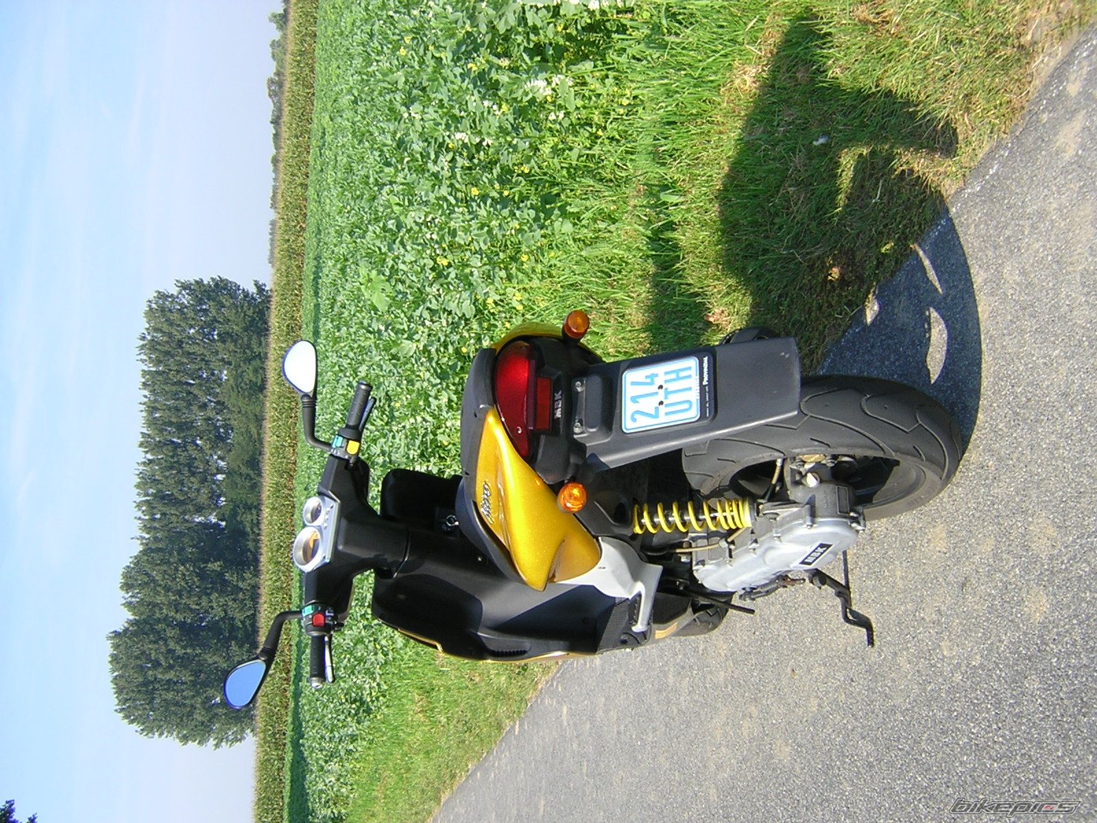 Photo 680837