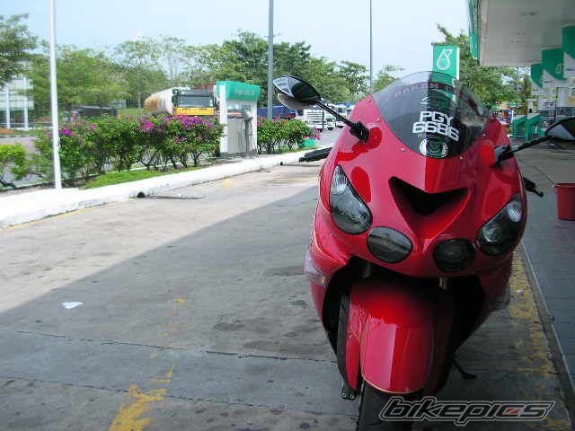 Photo 680975