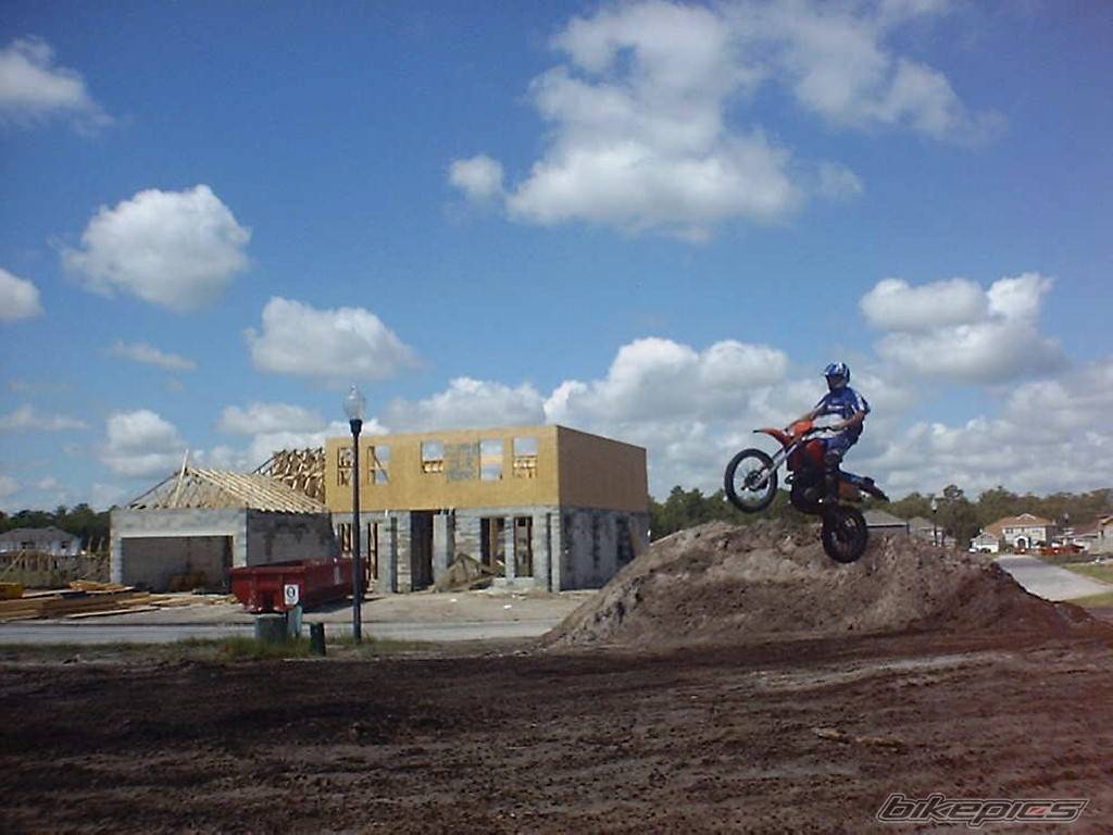 Photo 68106