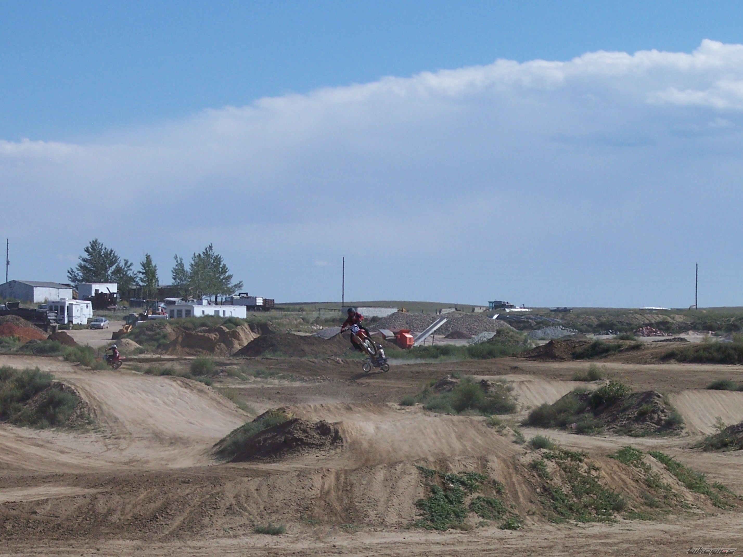 Photo 681547