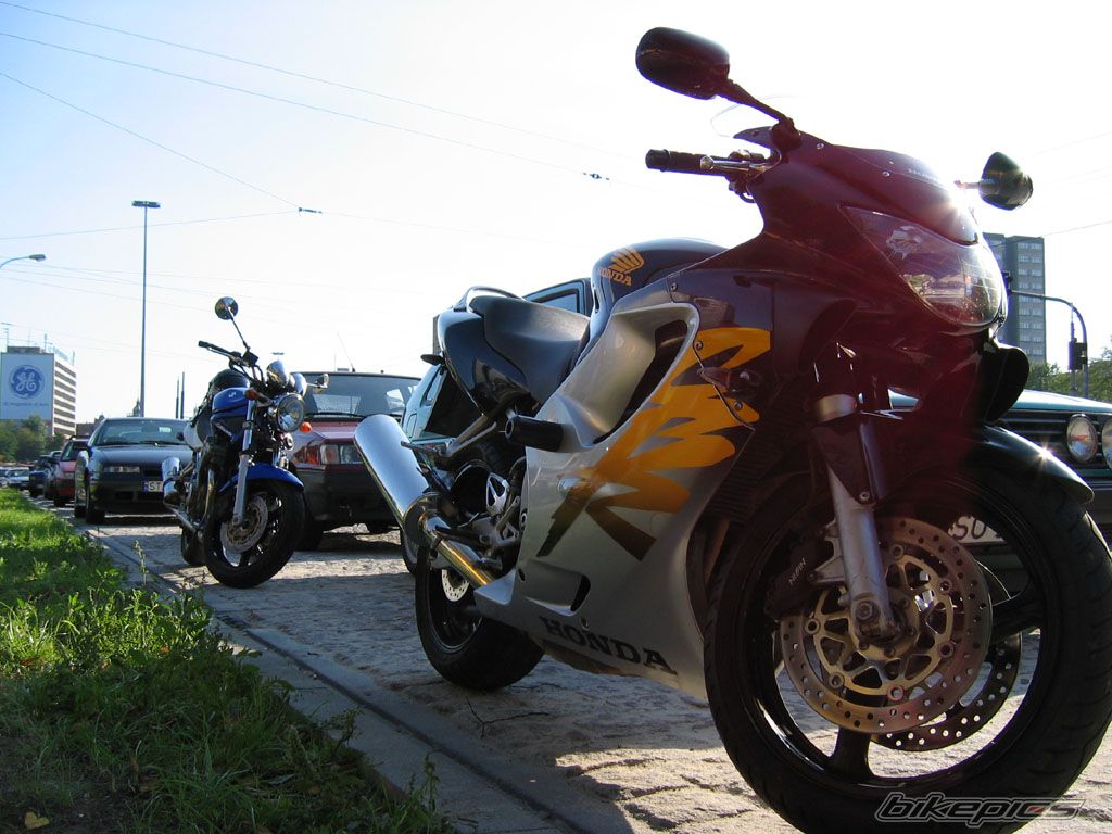 Bike Photo 682377