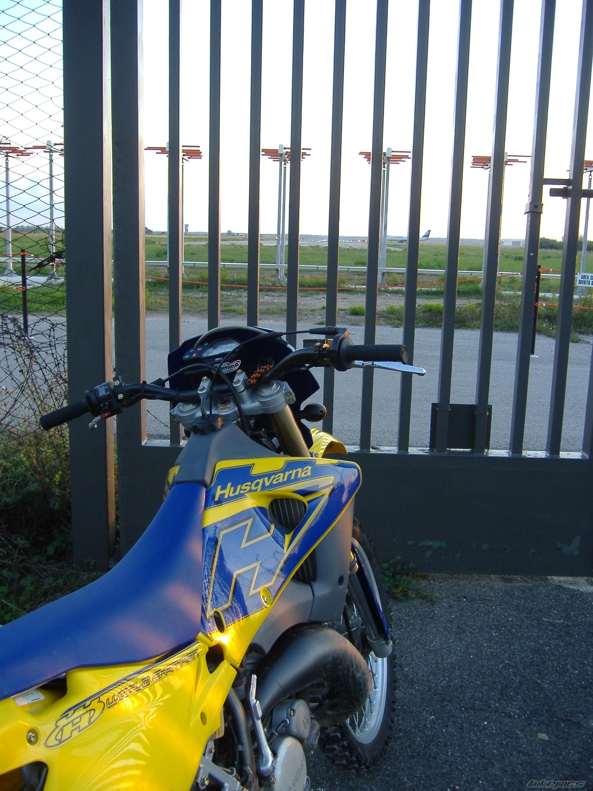 Photo 682936