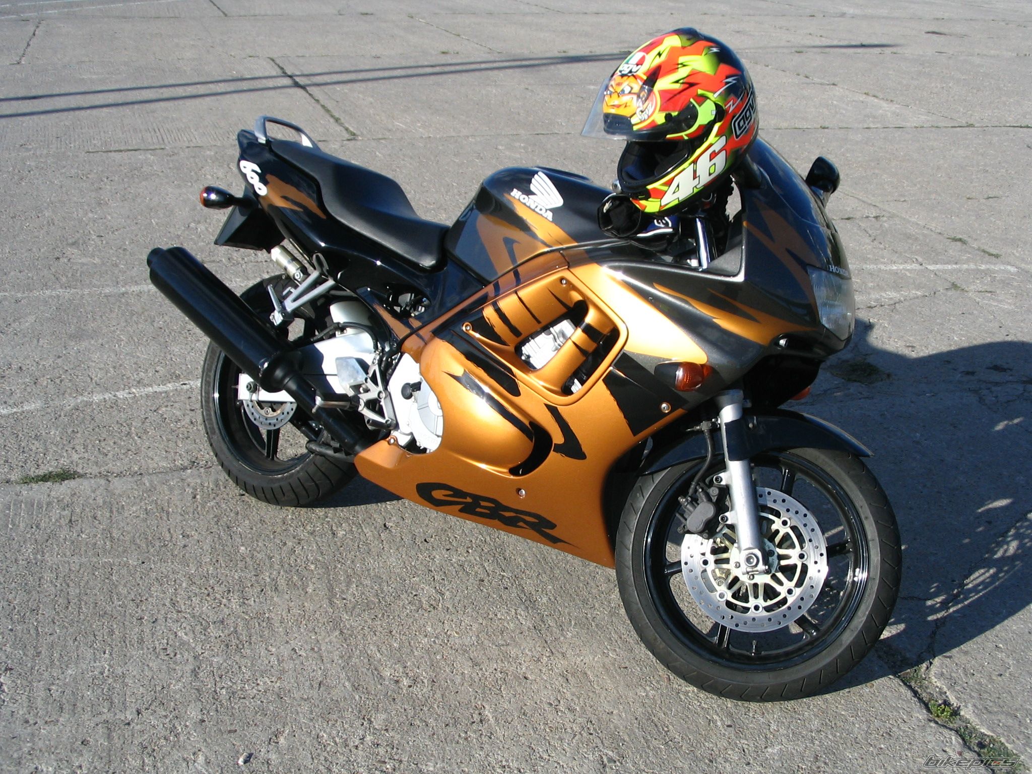 Bike Photo 683674