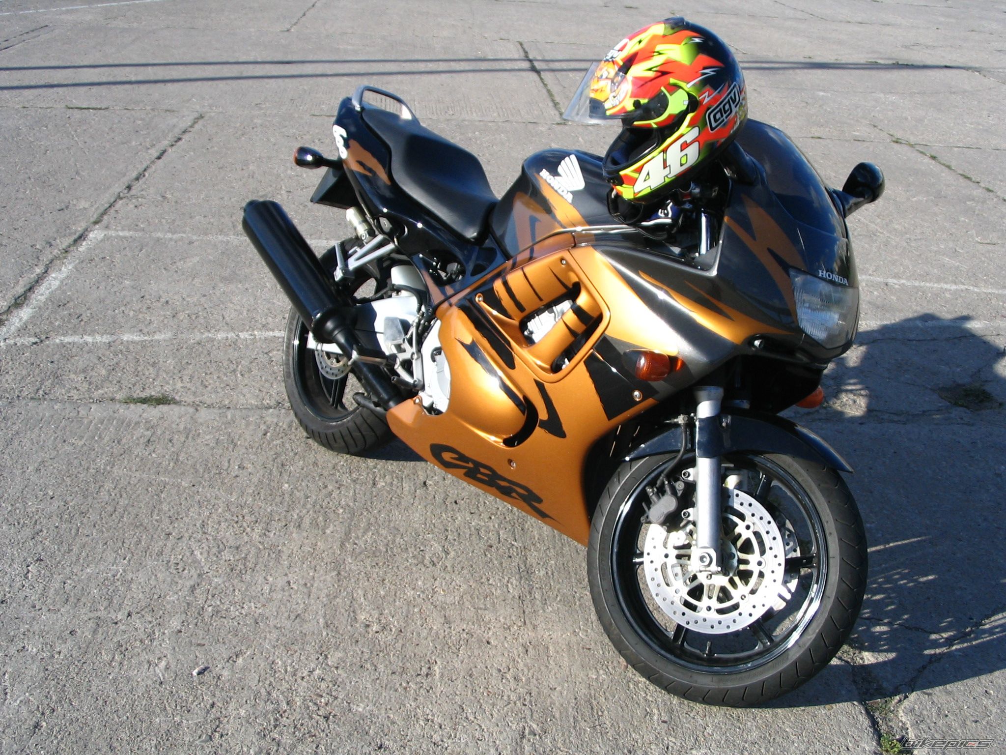 Bike Photo 683675