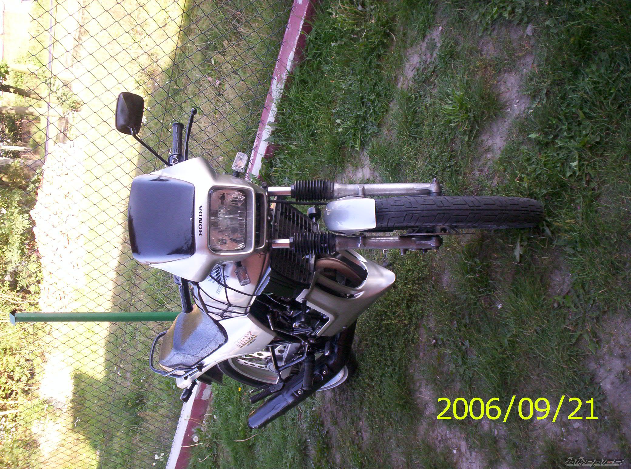 Photo 684237