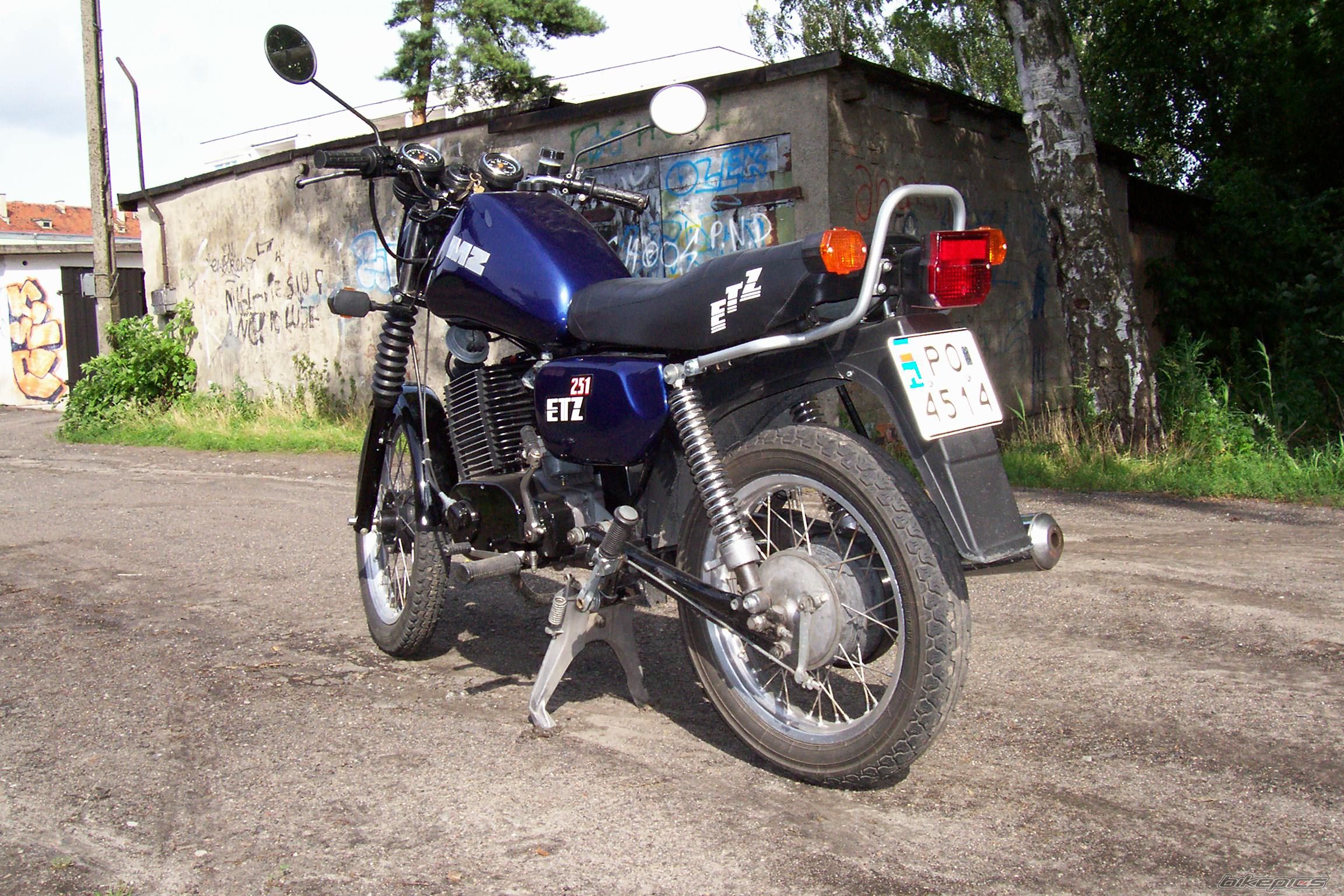 Bike Photo 684844