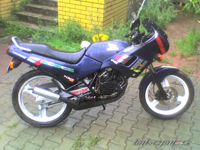 Photo 685072