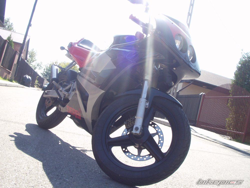 Photo 686394