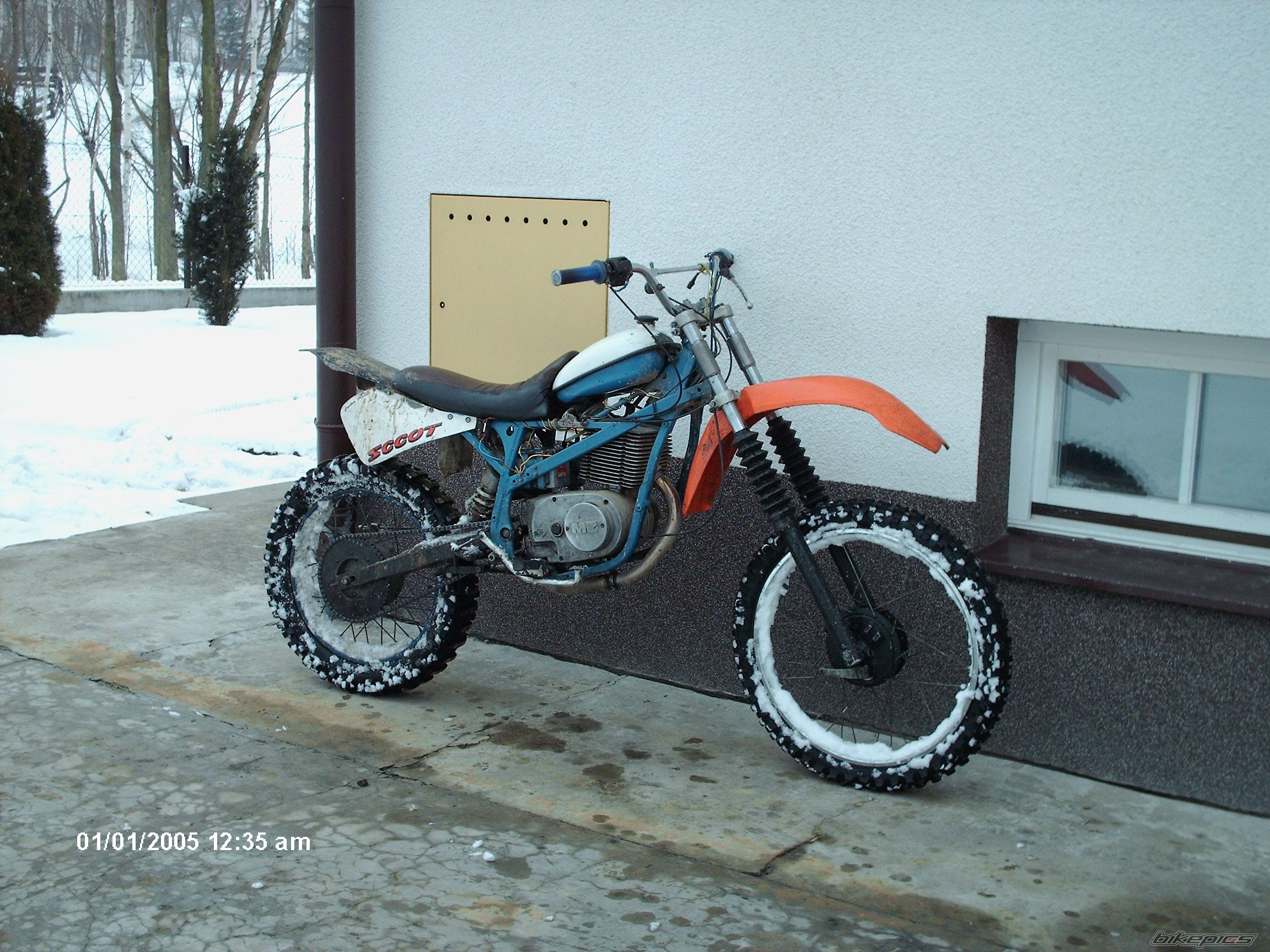 Photo 687141