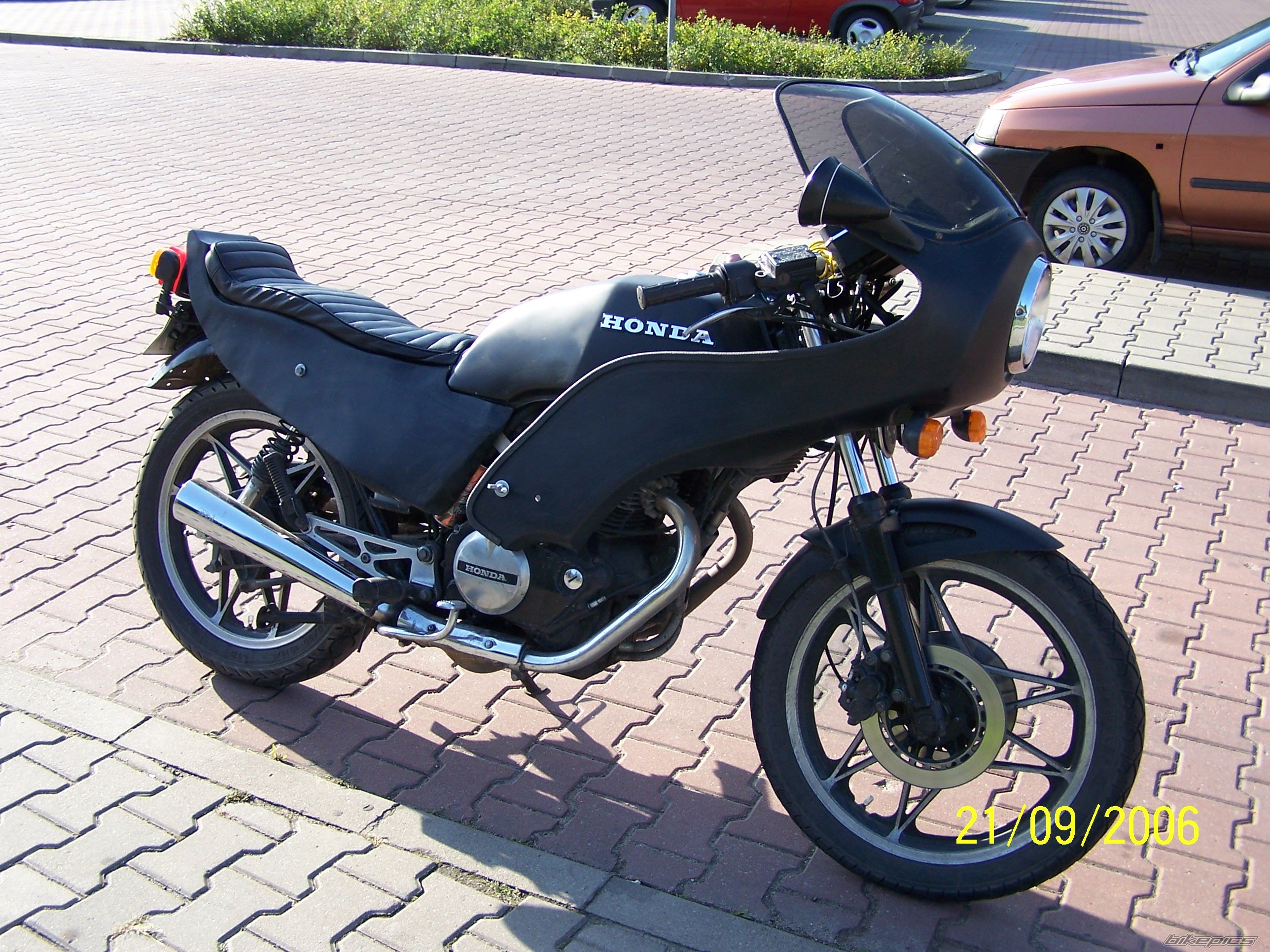 Photo 687173