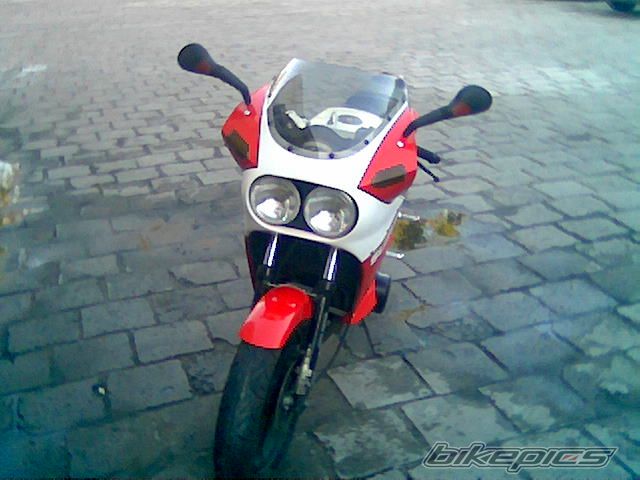 Photo 687319