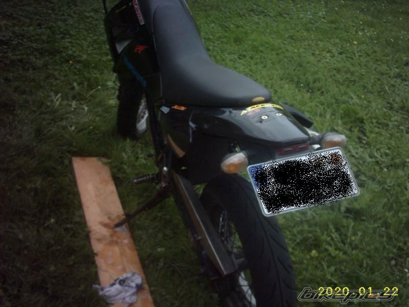 Photo 687596
