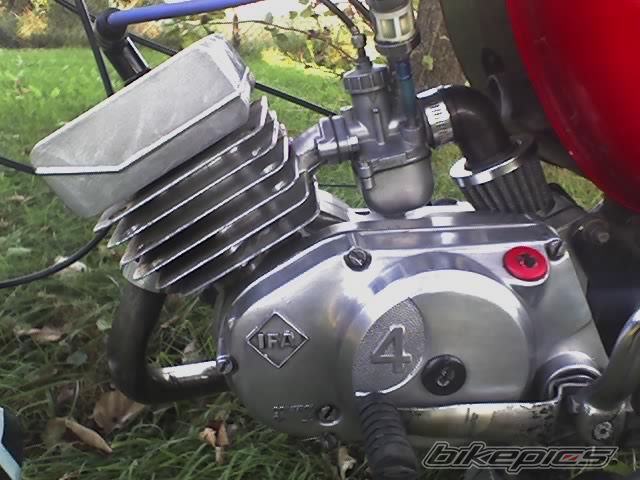 Photo 687765