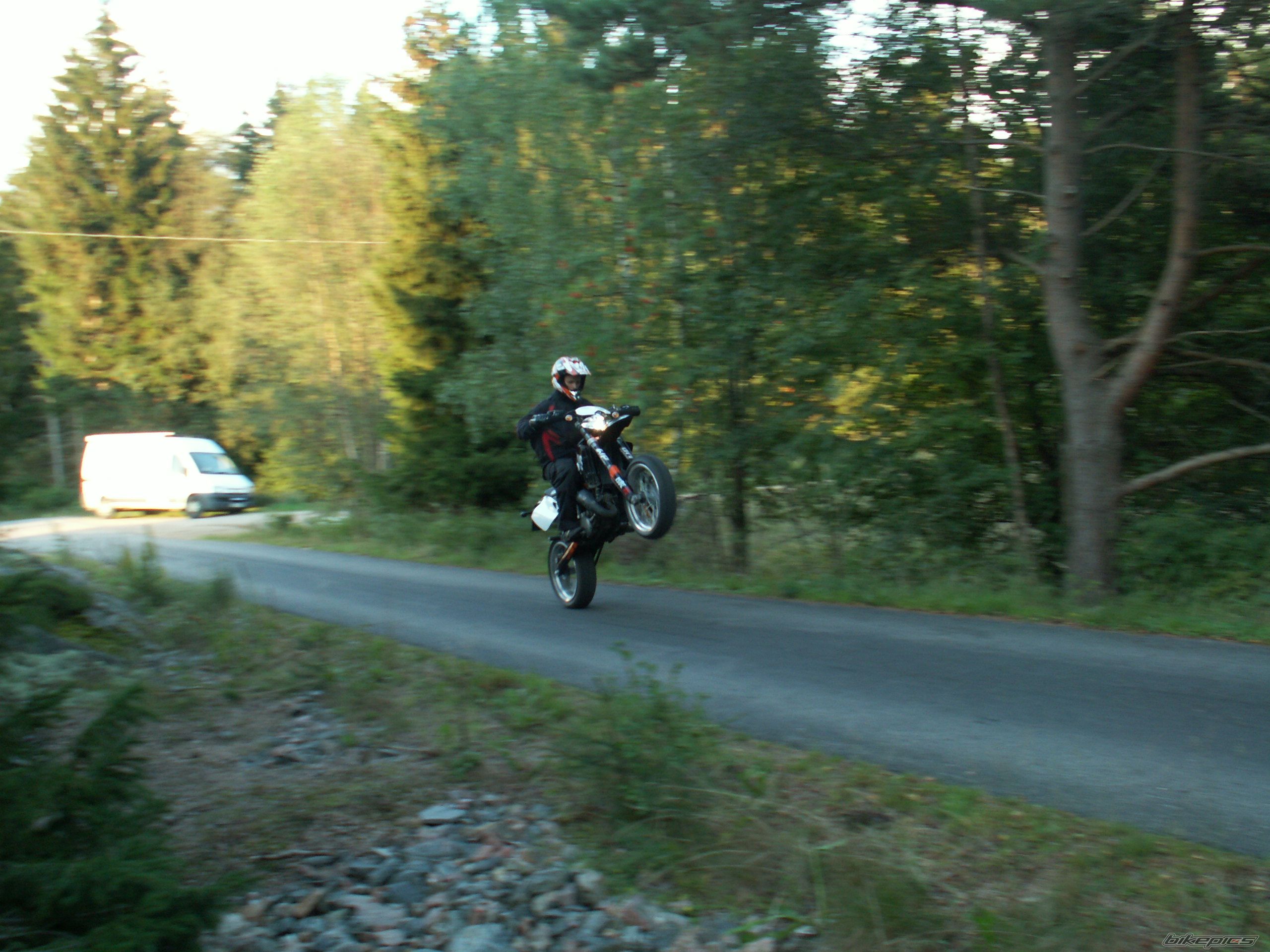 Photo 687782