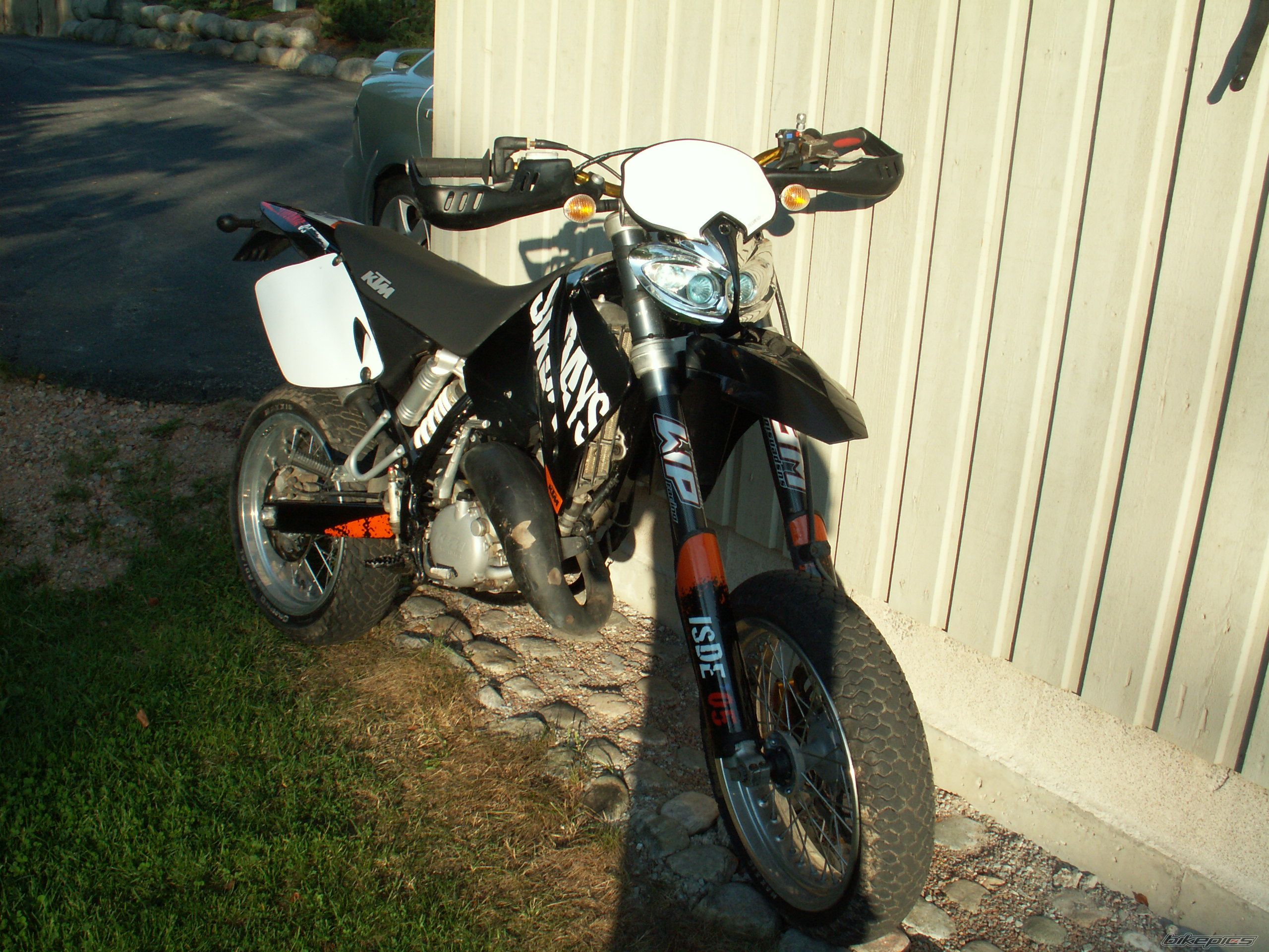 Photo 687785