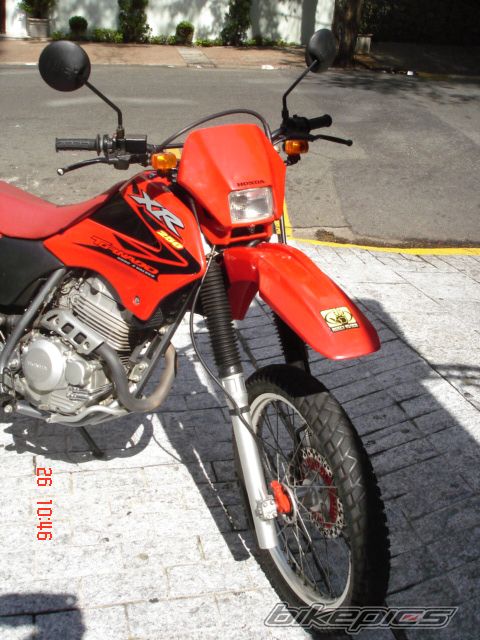 Photo 687895