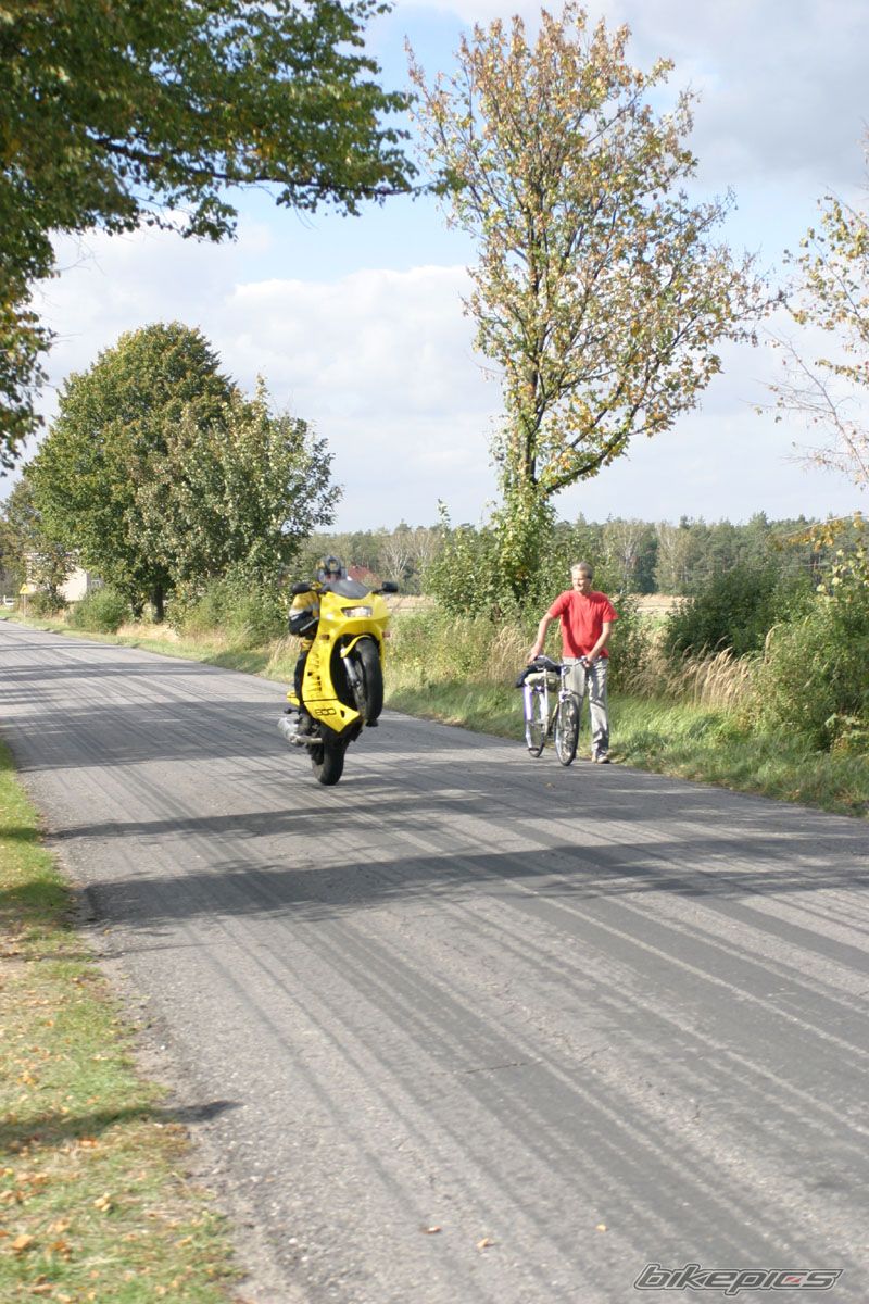 Photo 688201
