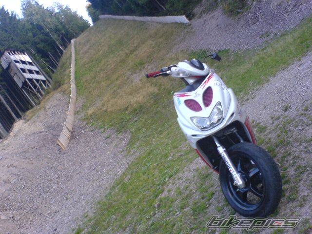 Photo 688940