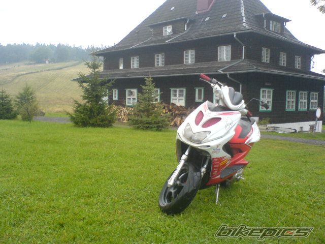 Photo 688941