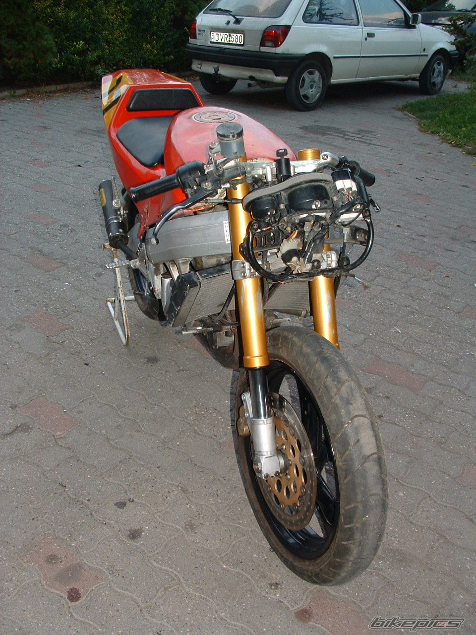 Photo 689095
