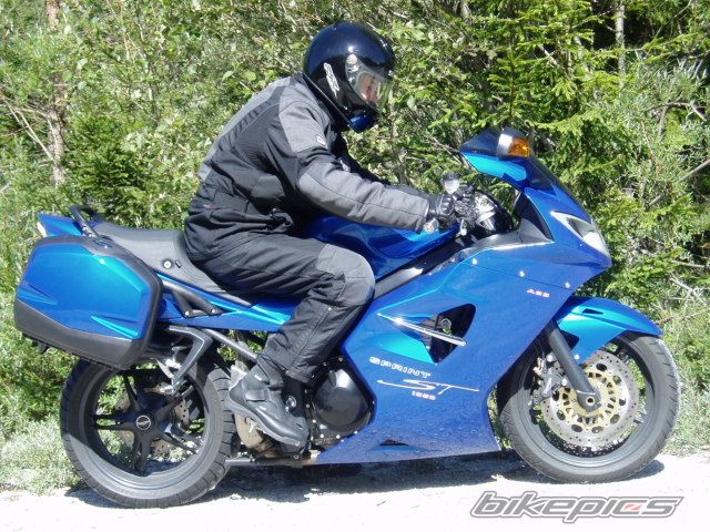 Bike Photo 689449