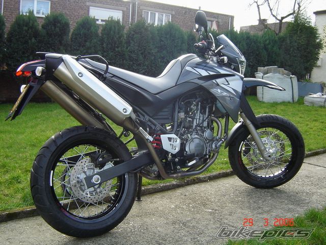 Bike Photo 689557