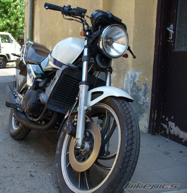Photo 689660
