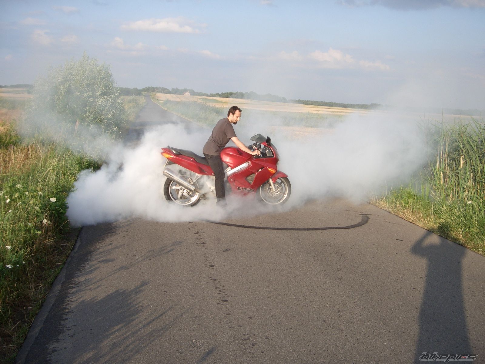 Bike Photo 689704
