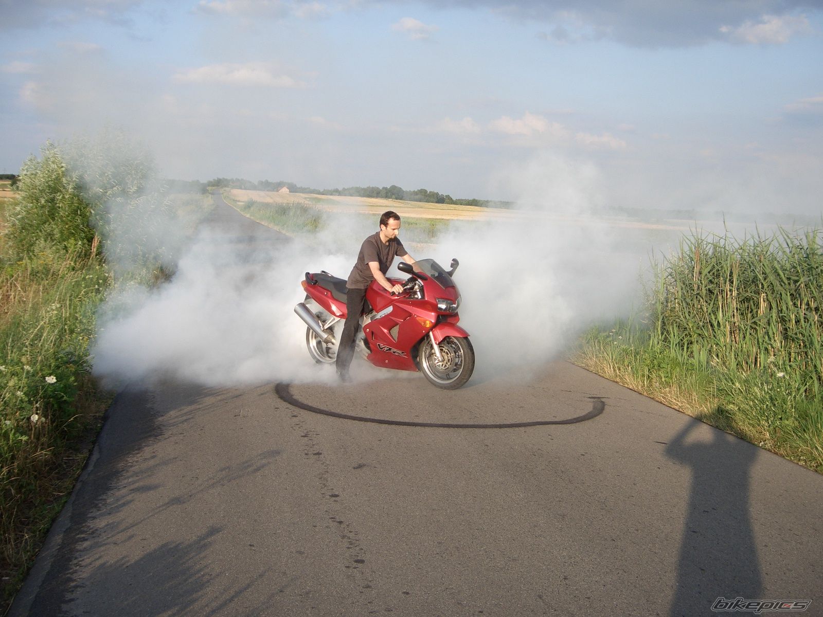 Bike Photo 689706