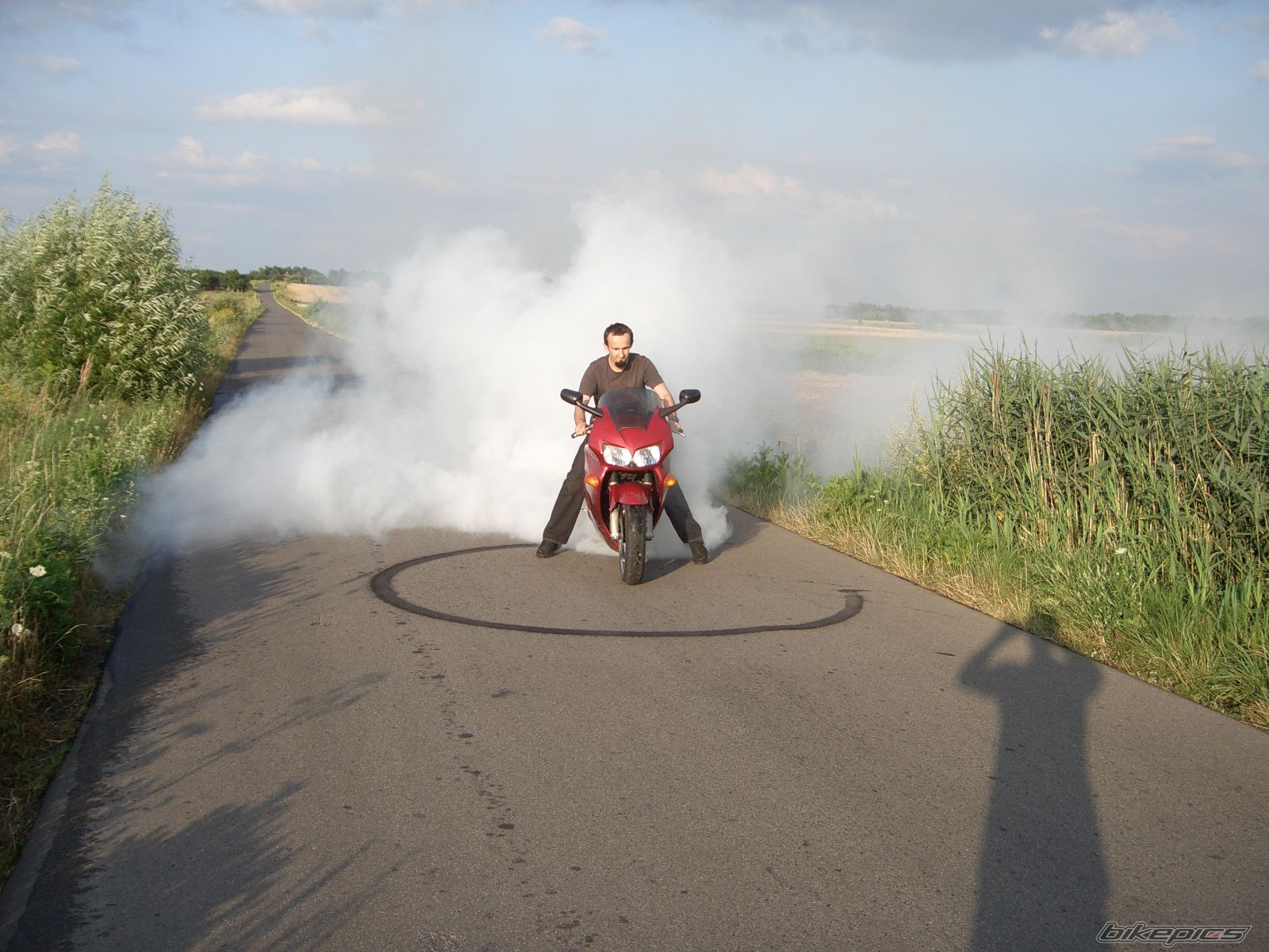 Bike Photo 689711
