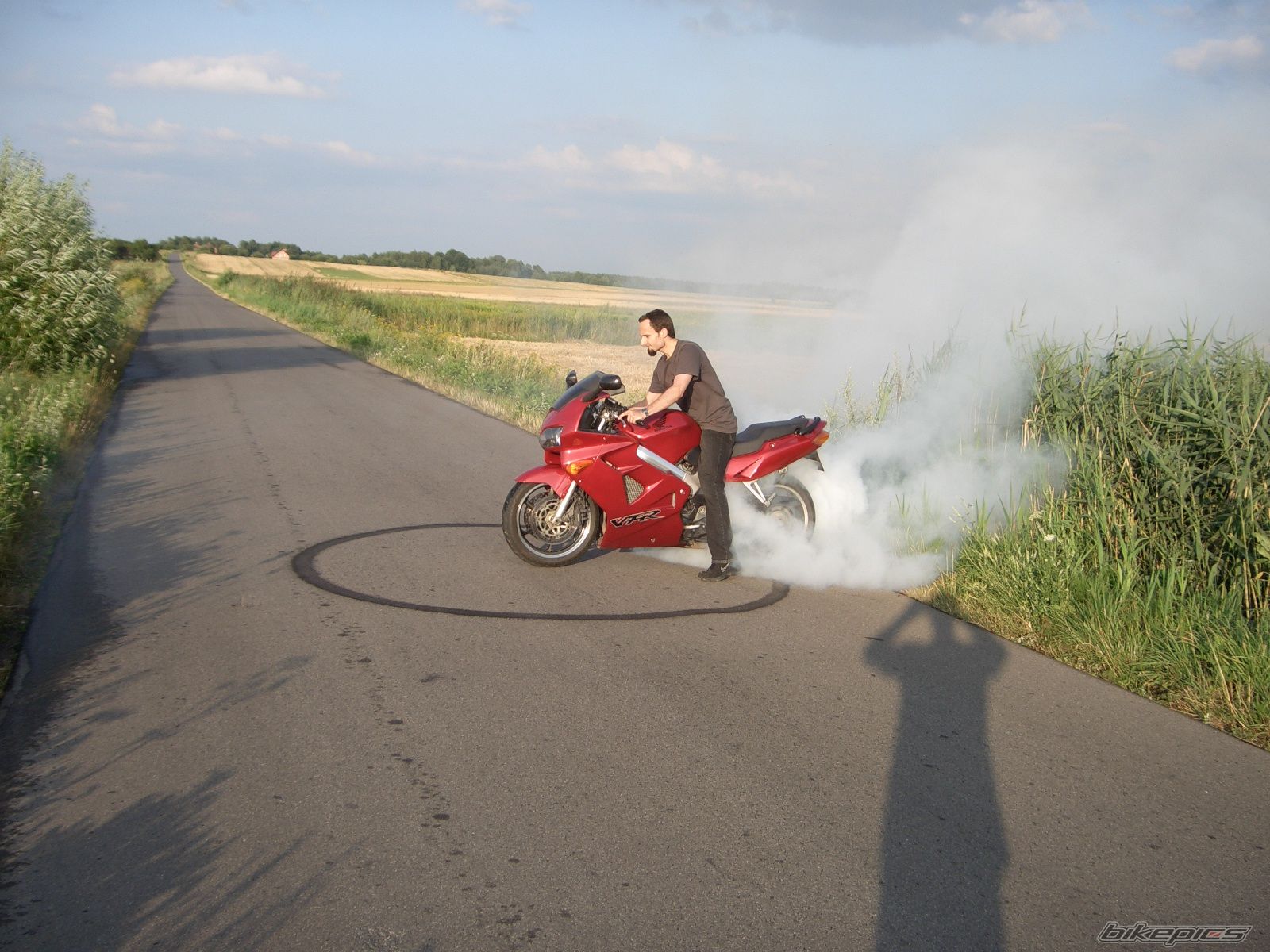 Bike Photo 689716