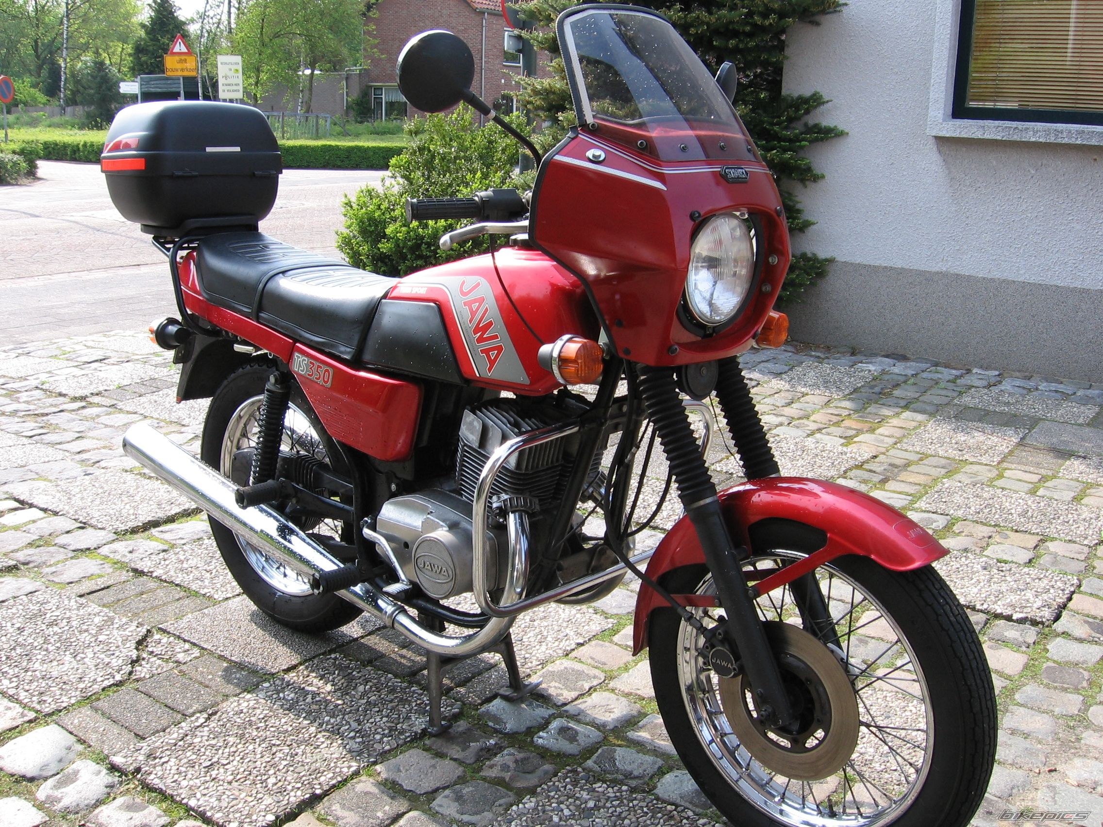 Bike Photo 689861