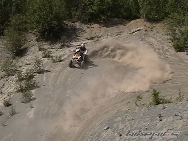 Photo 690036