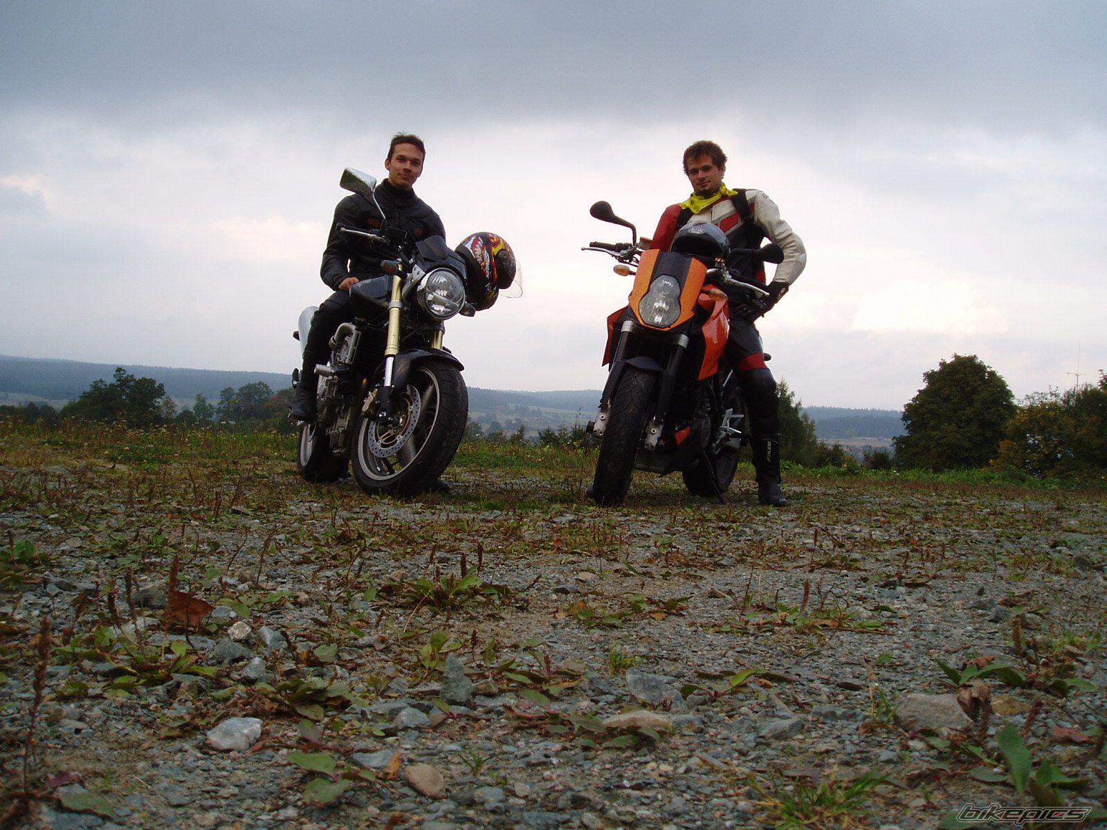 Photo 690077