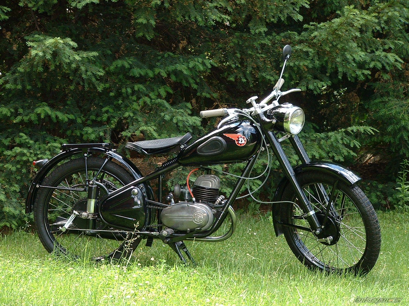 Bike Photo 690093