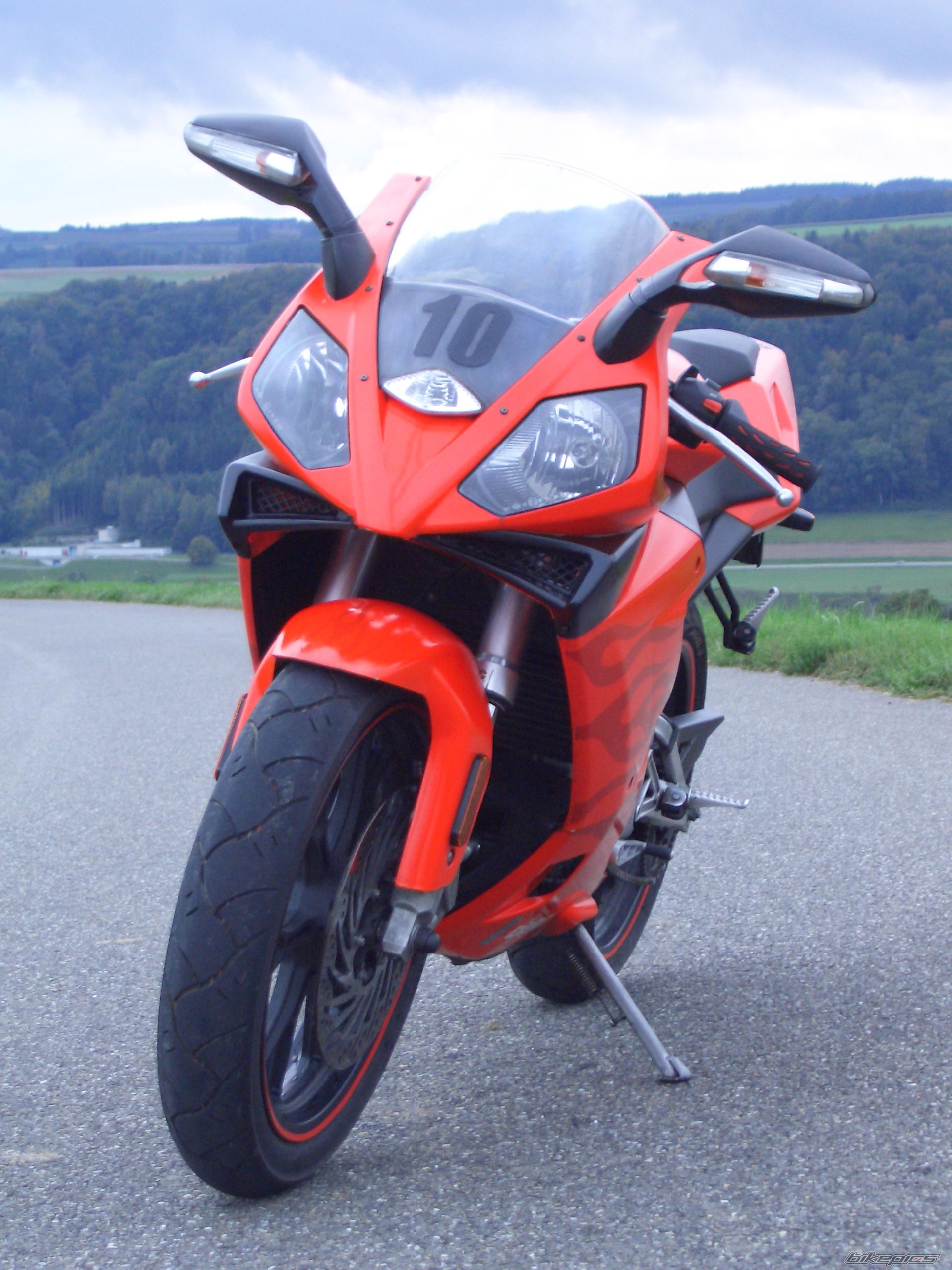 Bike Photo 690847