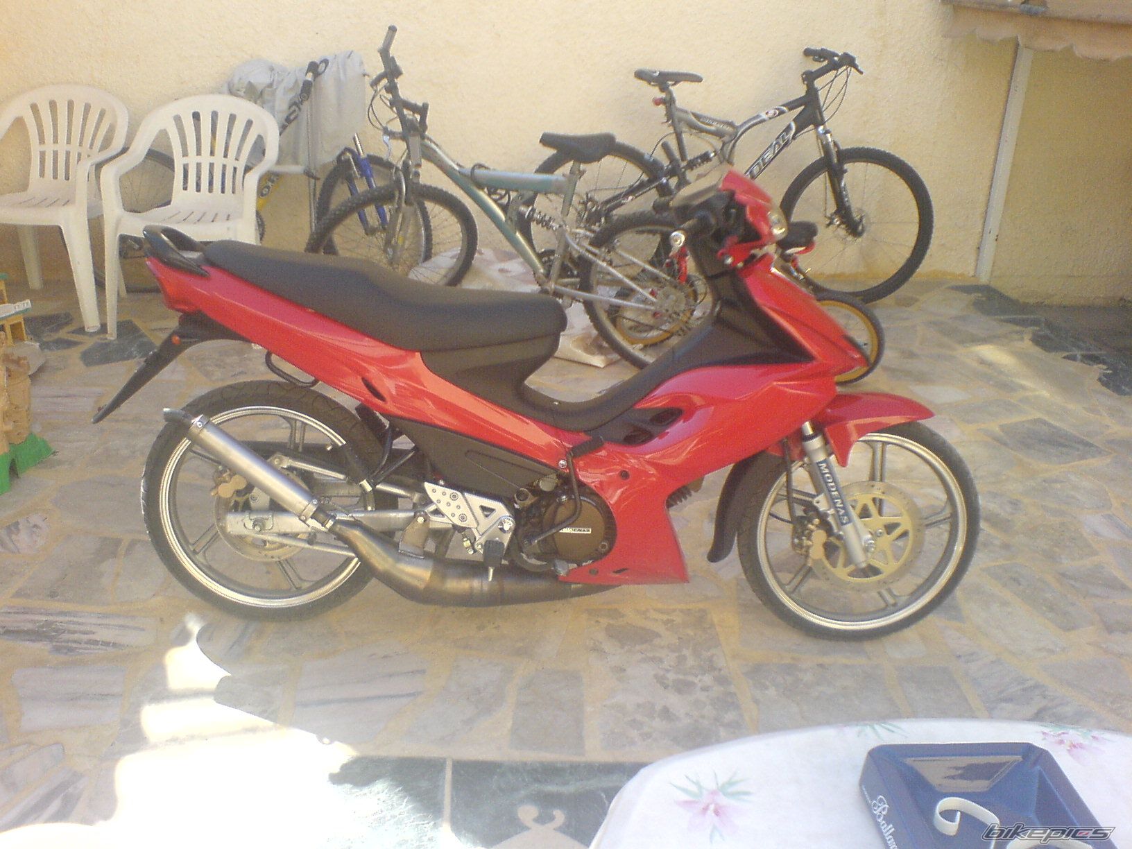 Photo 690925