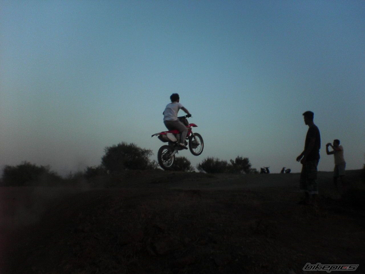 Photo 691432