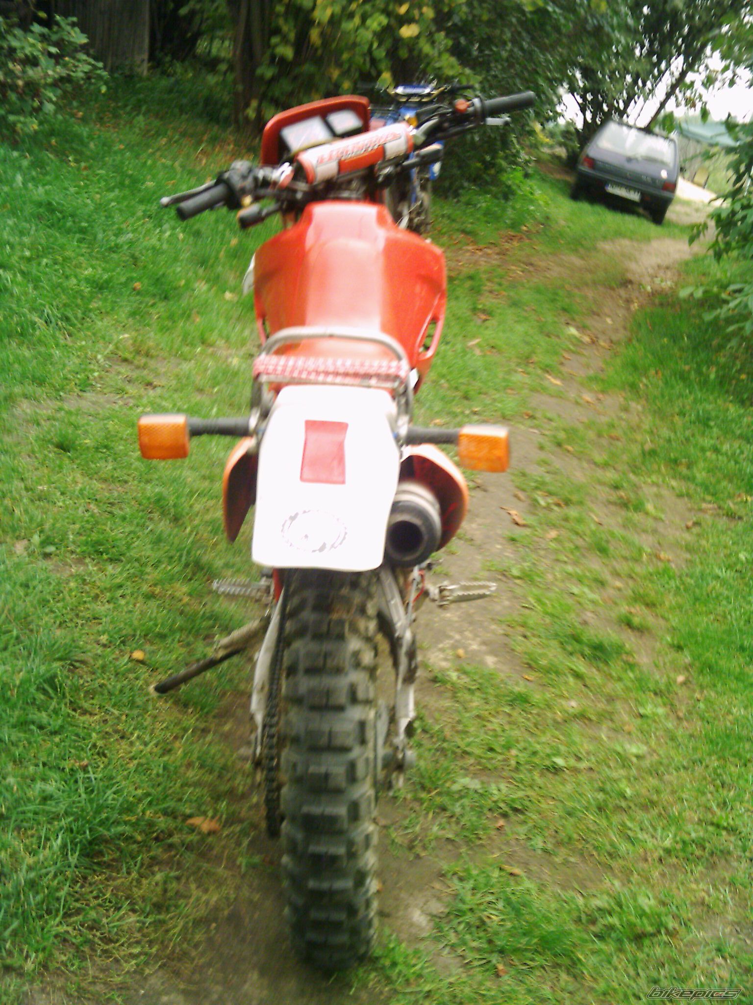 Photo 692010