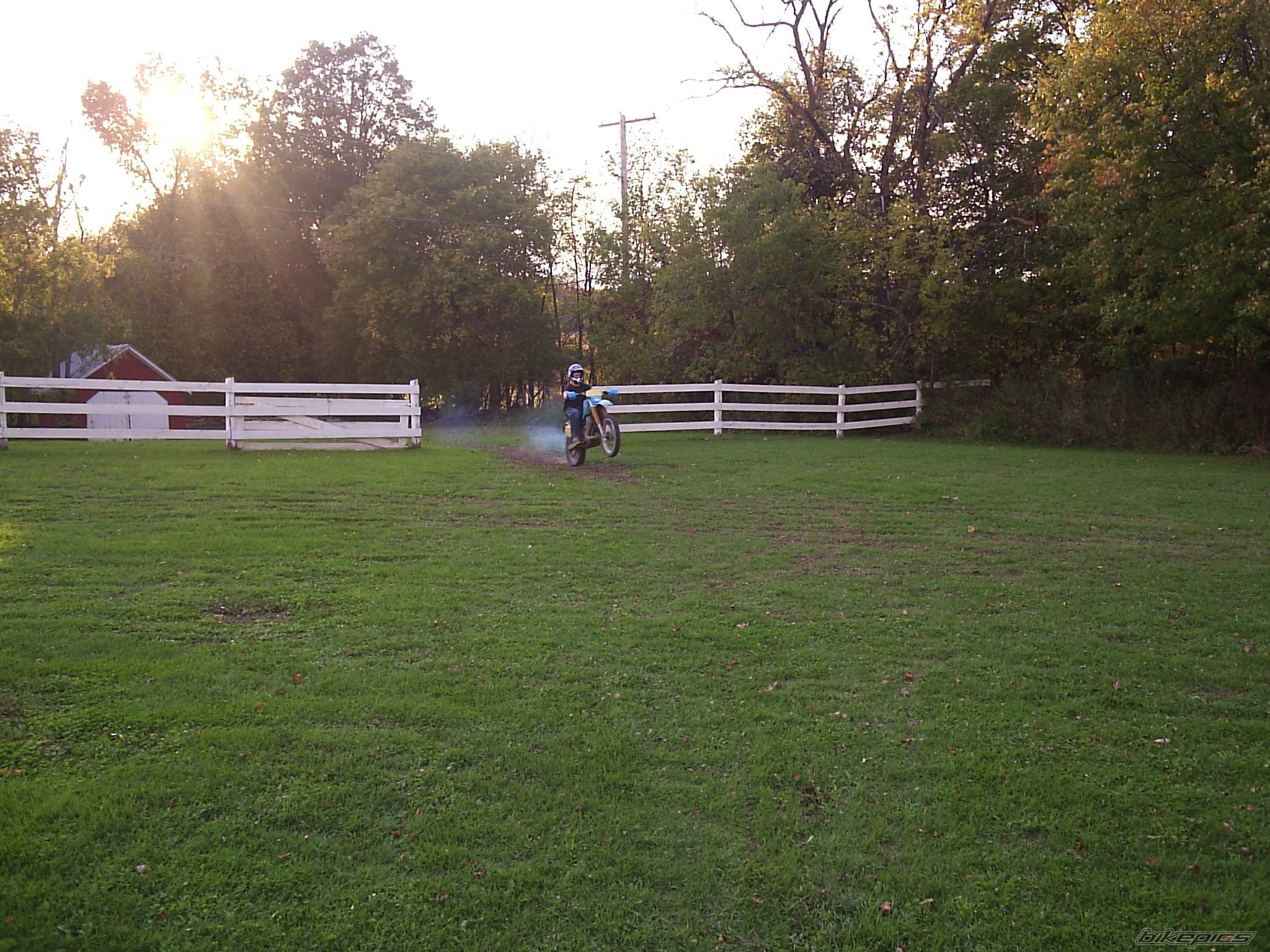 Photo 692258
