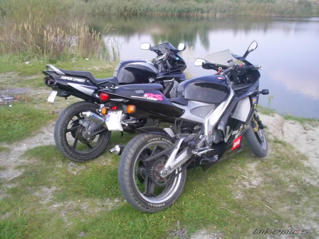 Photo 692510