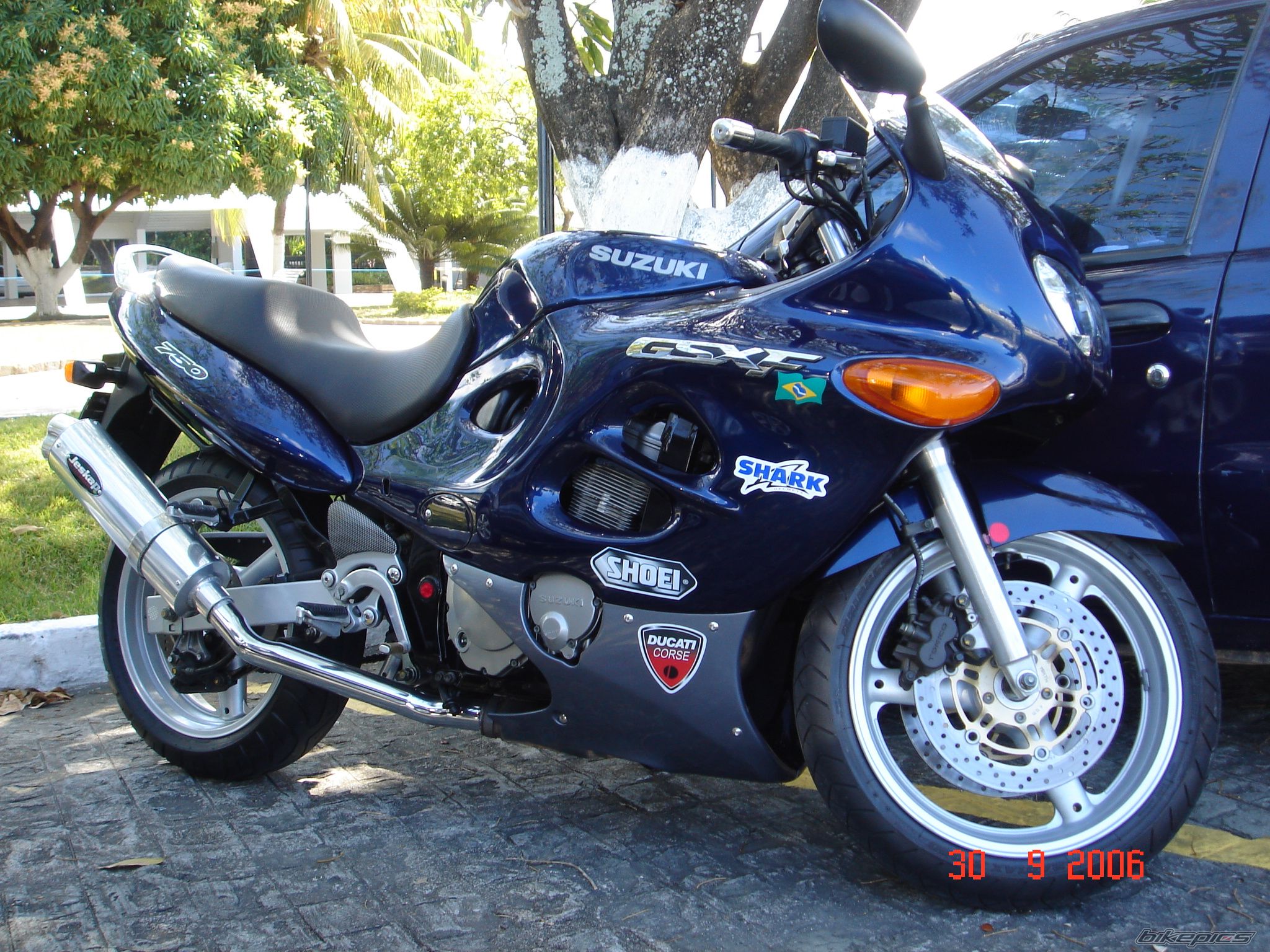 Photo 692582