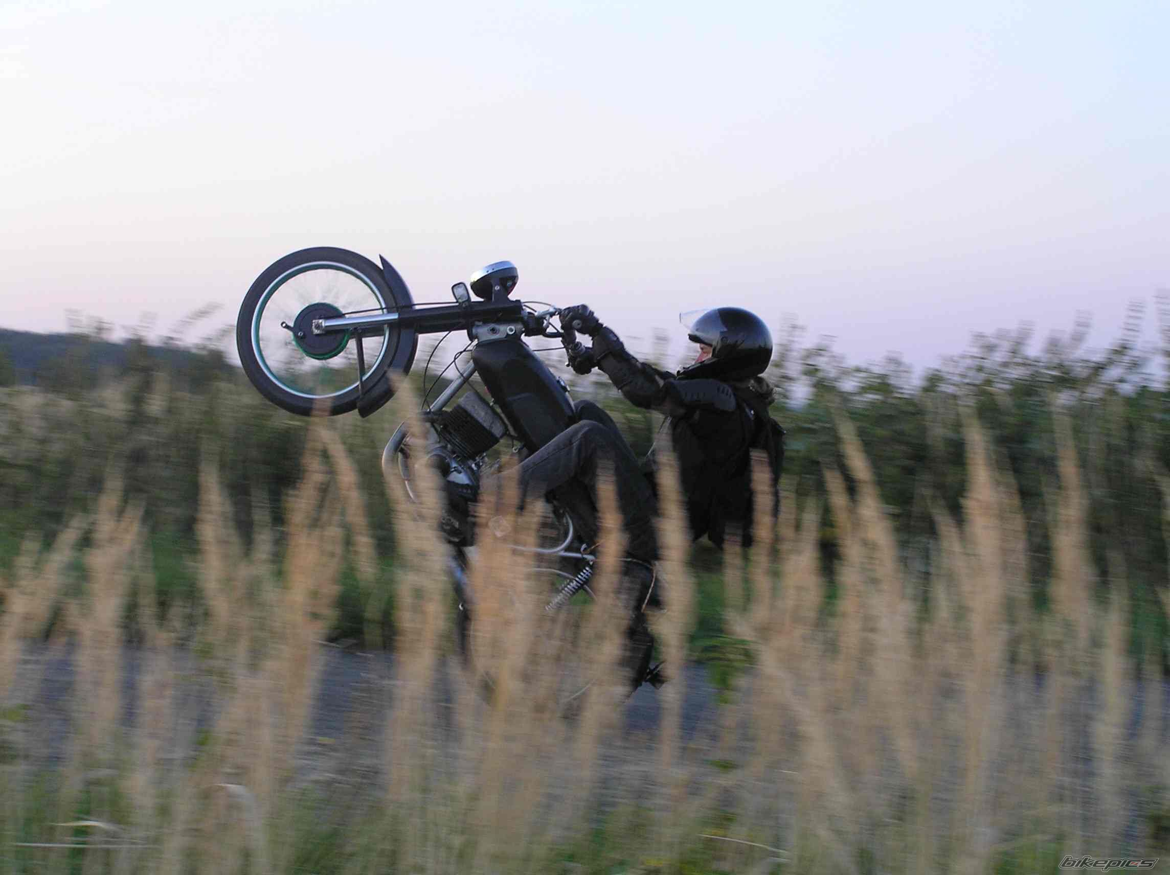 Bike Photo 692680