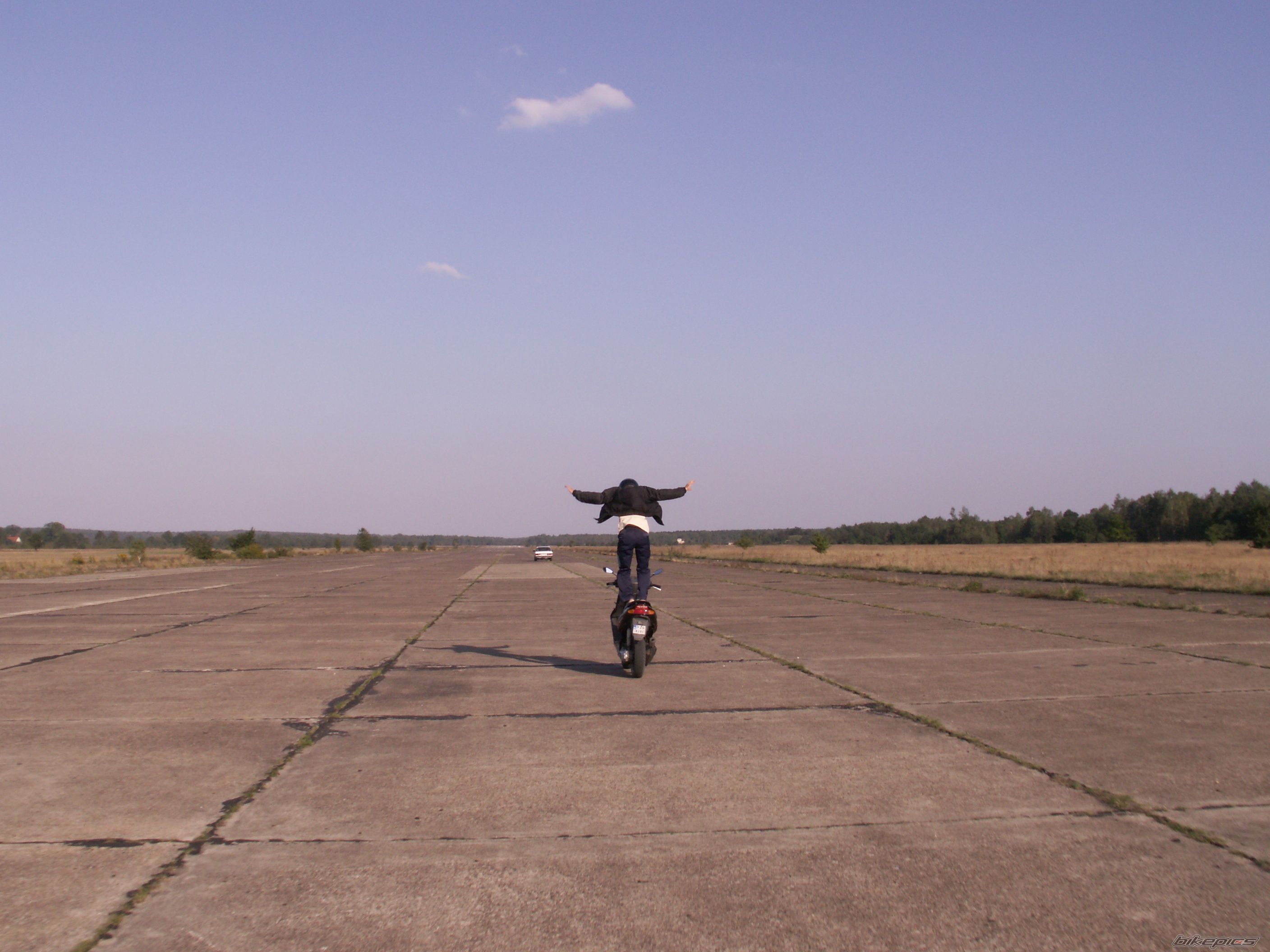 Bike Photo 692875