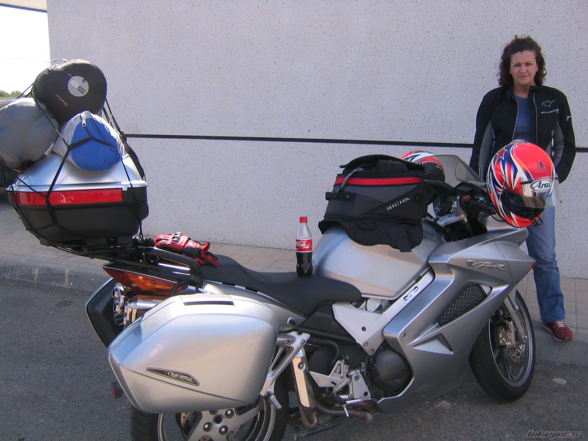 Photo 692902