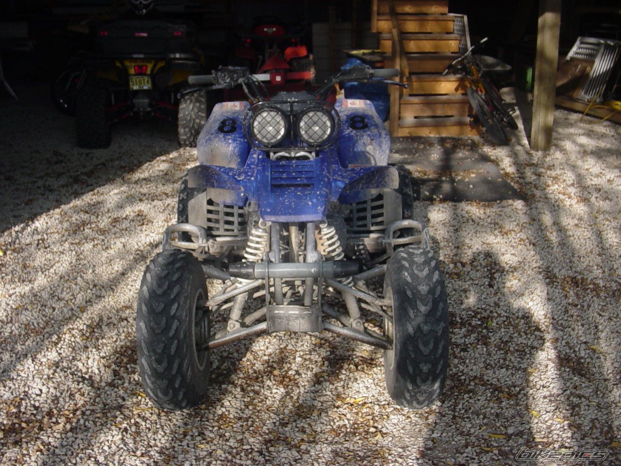 Photo 692947