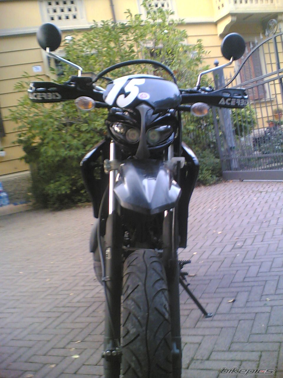 Photo 693493