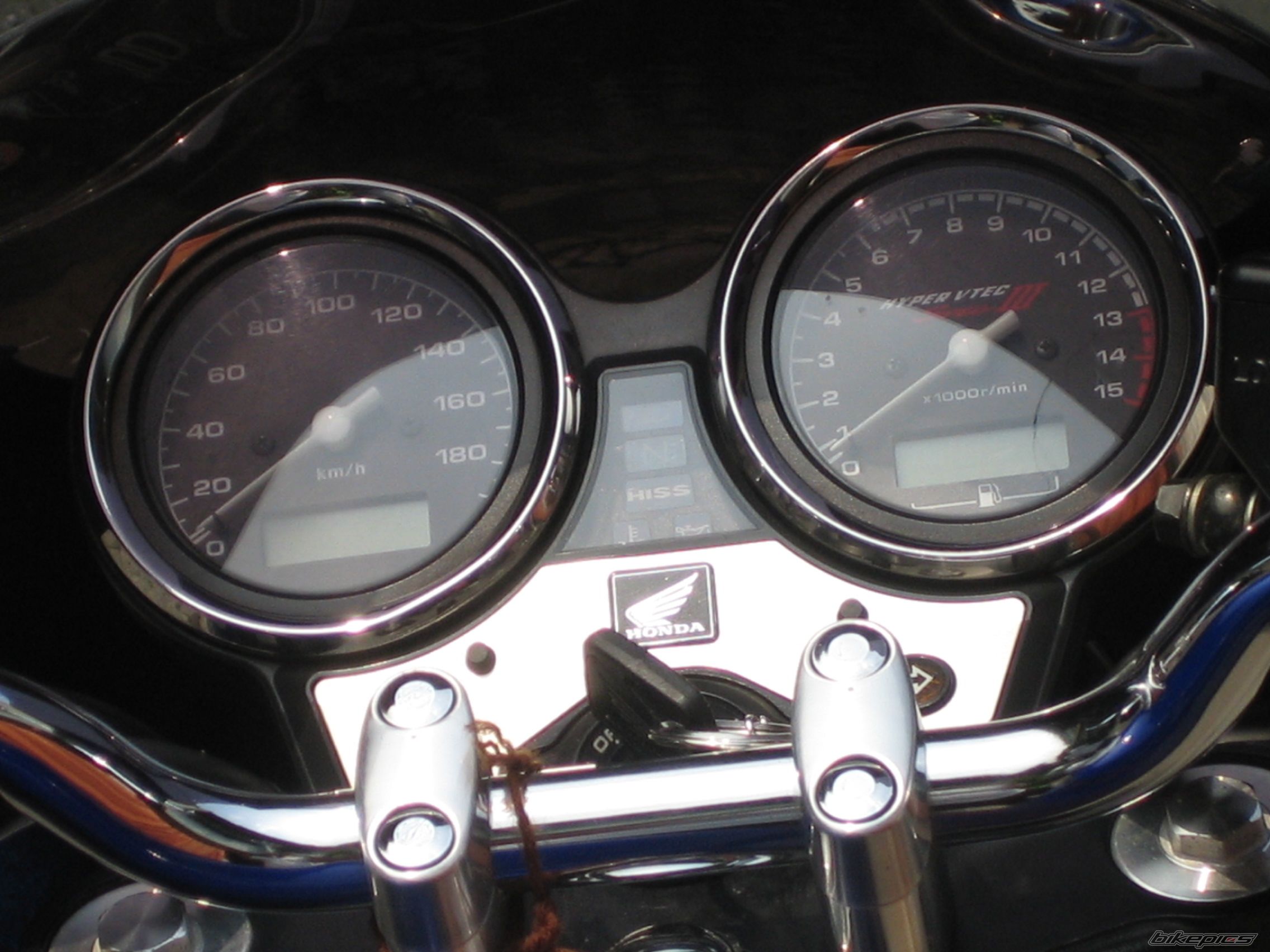 Photo 693630